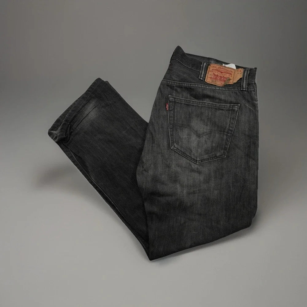 Levi's‎ 501s Men Jeans Size 38X30 (38X29) Black Straight Fit Holes & Distressed